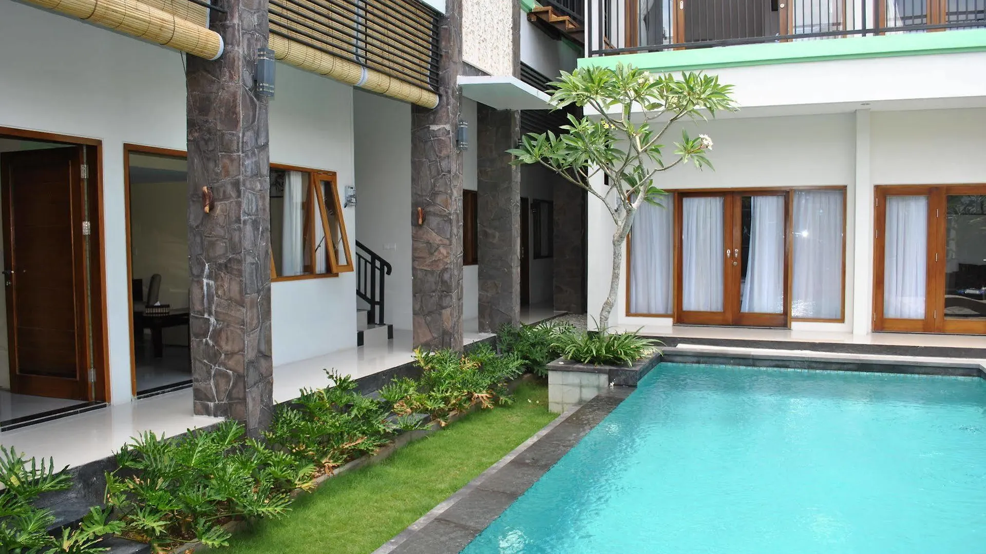 Kenanga Suites Denpasar  Denpasar (Bali)