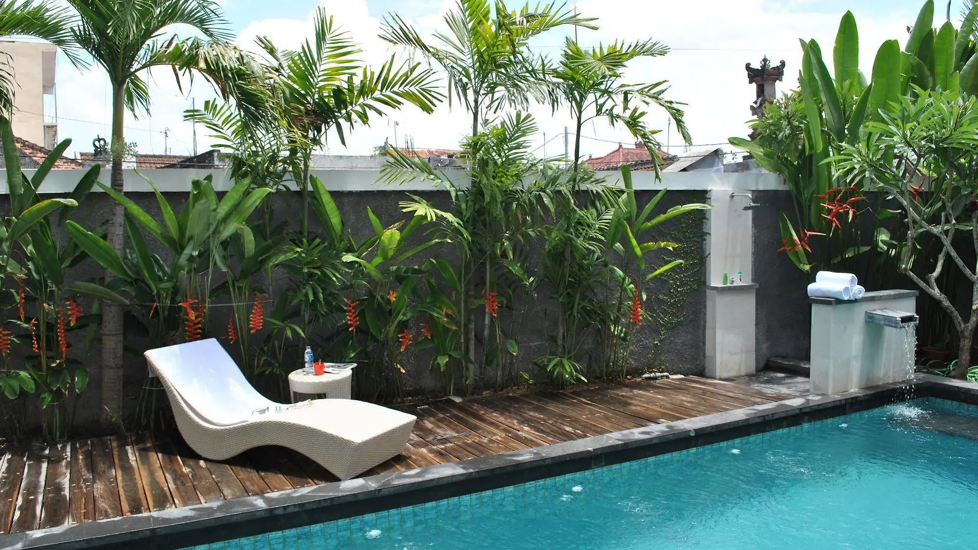 Guest house Kenanga Suites Denpasar