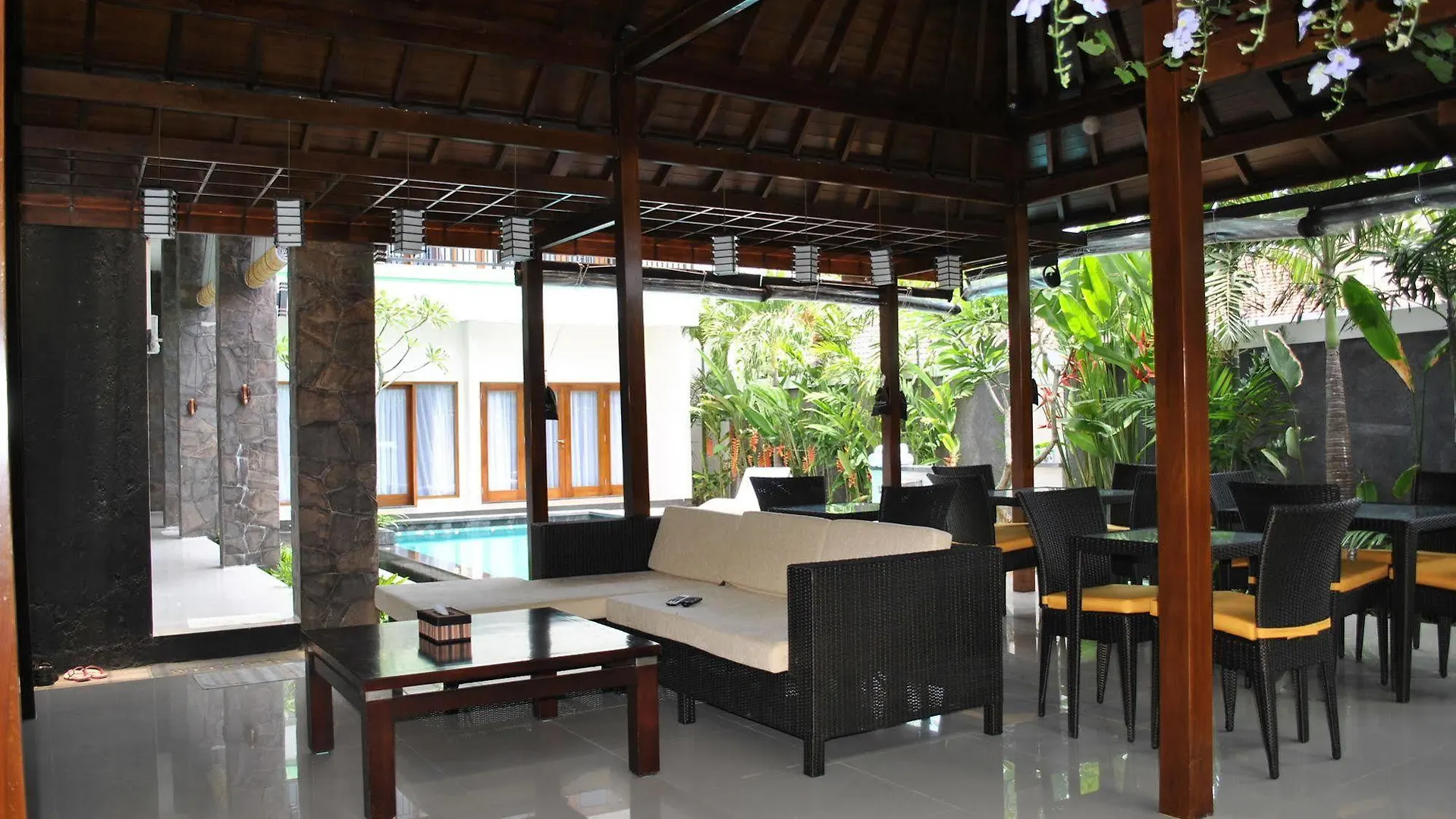 Kenanga Suites Denpasar  Guest house Denpasar (Bali)